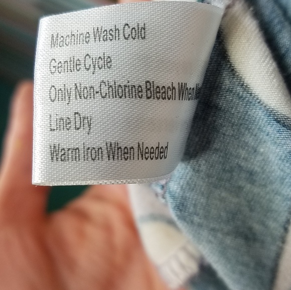 💐Simple Strapless Stunner!!!💐 - Picture 8 of 8